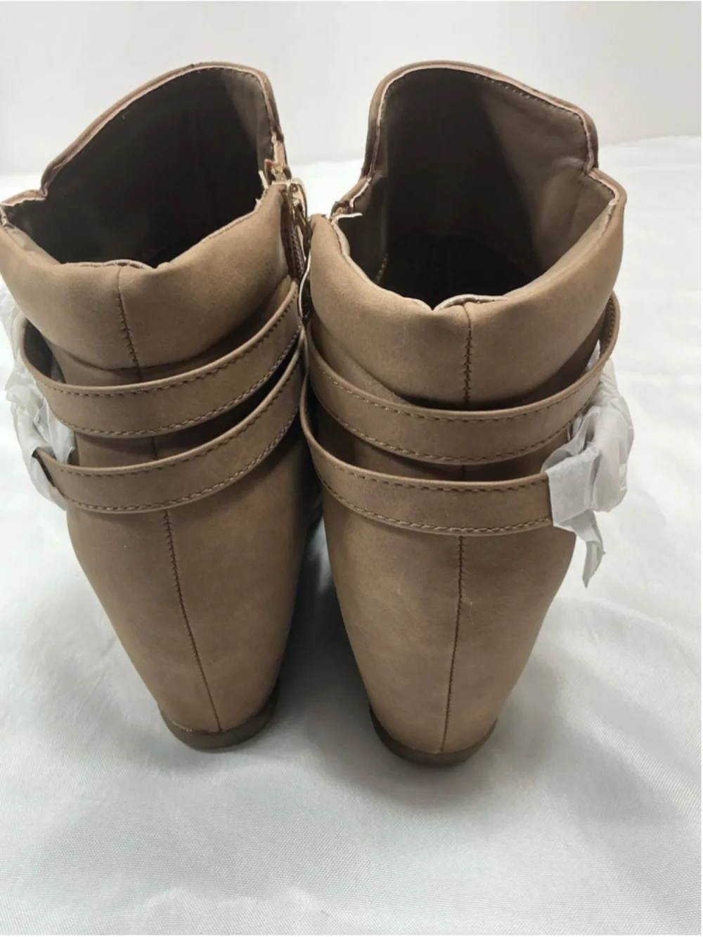Womans New Cici Hidden Wedge Ankle Boots 8 Taupe